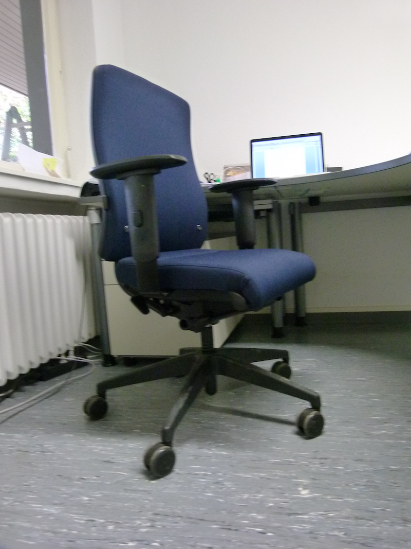 officechair.jpg