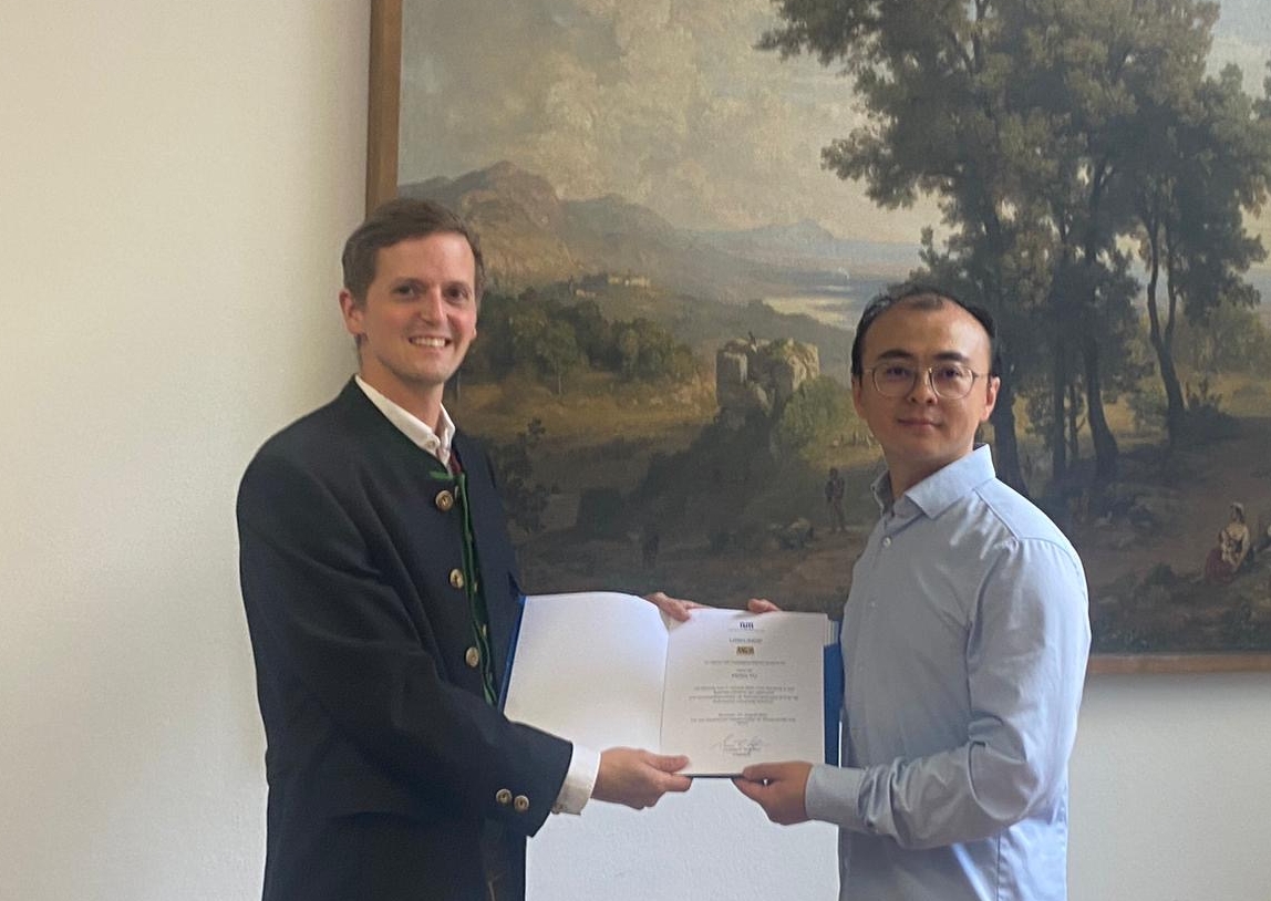 Congratulations to Emmy Noether group leader Peng Yu for his appointment as professor at TU Munich.